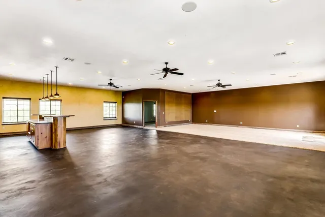 $2,600,000 | 3800 South 127th Street East, Derby, KS 67037