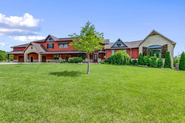 $2,600,000 | 3800 South 127th Street East, Derby, KS 67037