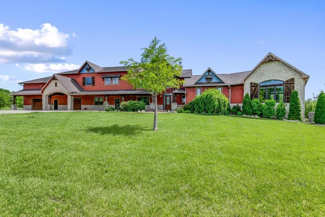 $2,600,000 | 3800 South 127th Street East, Derby, KS 67037