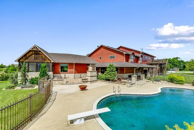 $2,600,000 | 3800 South 127th Street East, Derby, KS 67037