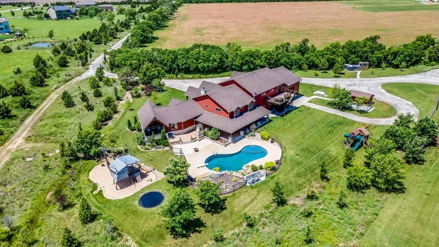 $2,600,000 | 3800 South 127th Street East, Derby, KS 67037