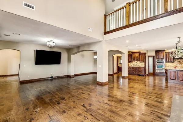 $2,600,000 | 3800 South 127th Street East, Derby, KS 67037