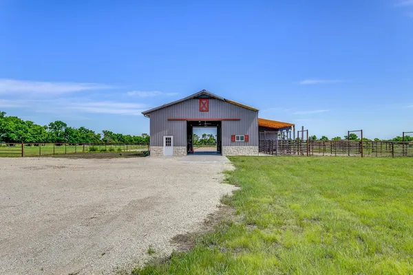 $2,600,000 | 3800 South 127th Street East, Derby, KS 67037