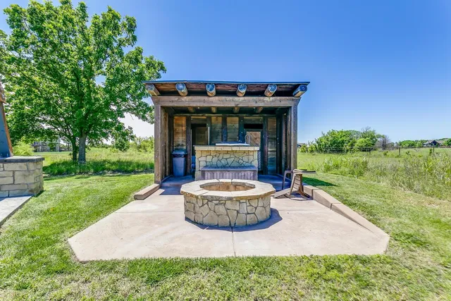 $2,600,000 | 3800 South 127th Street East, Derby, KS 67037