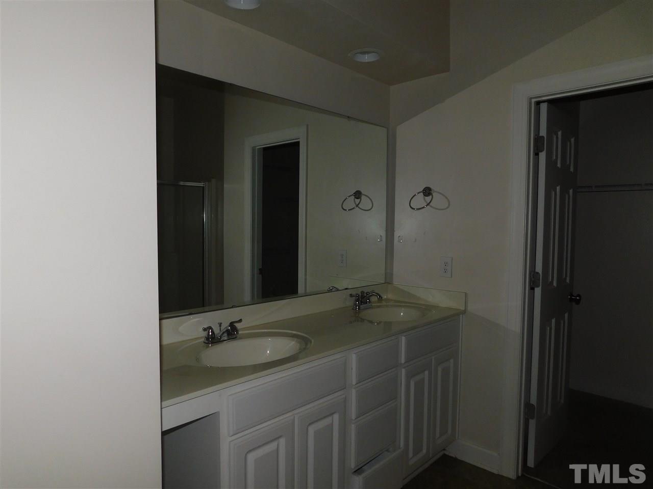 4814 Landover Vale Way Raleigh, NC 27616 - Photo 11 of 24 Gallery Image 11