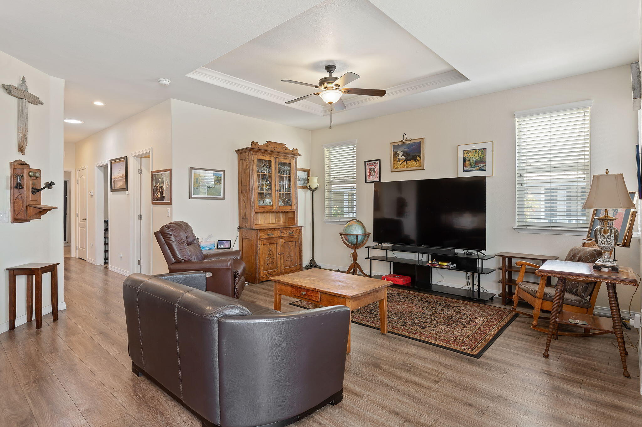 340 Old Mill Road, Unit 100 Santa Barbara, CA 93110 - Photo 3 of 21 Living