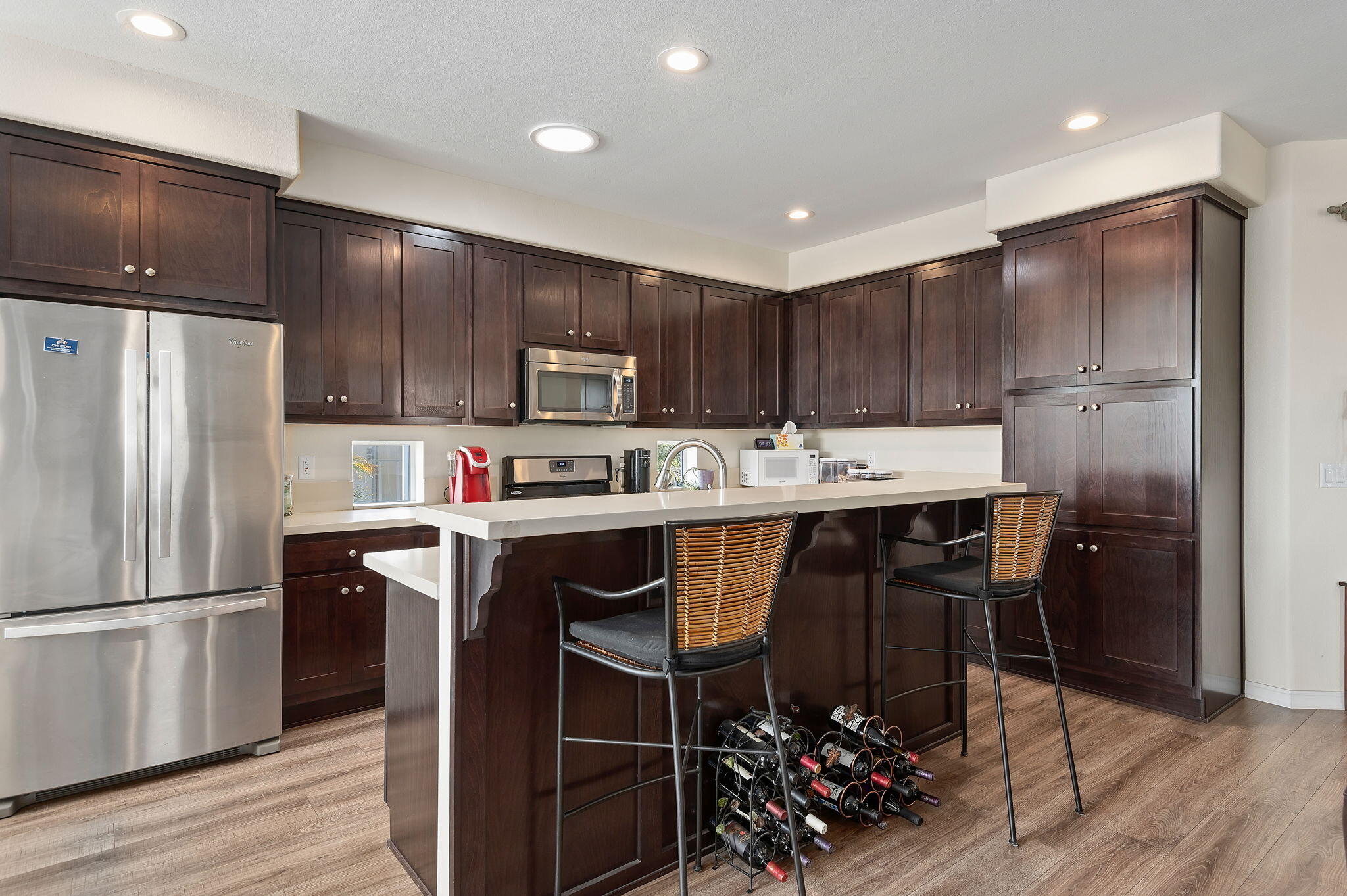 340 Old Mill Road, Unit 100 Santa Barbara, CA 93110 - Photo 9 of 21 Center island