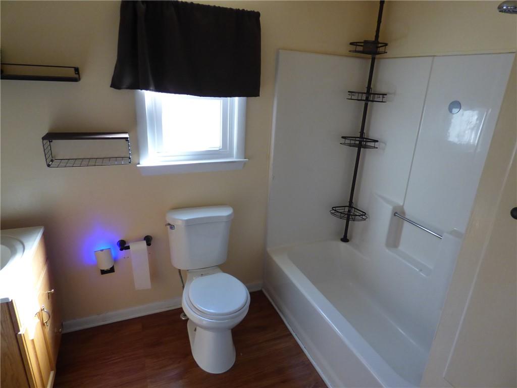 911 4th Street Monongahela, PA 15063 - Photo 5 of 23