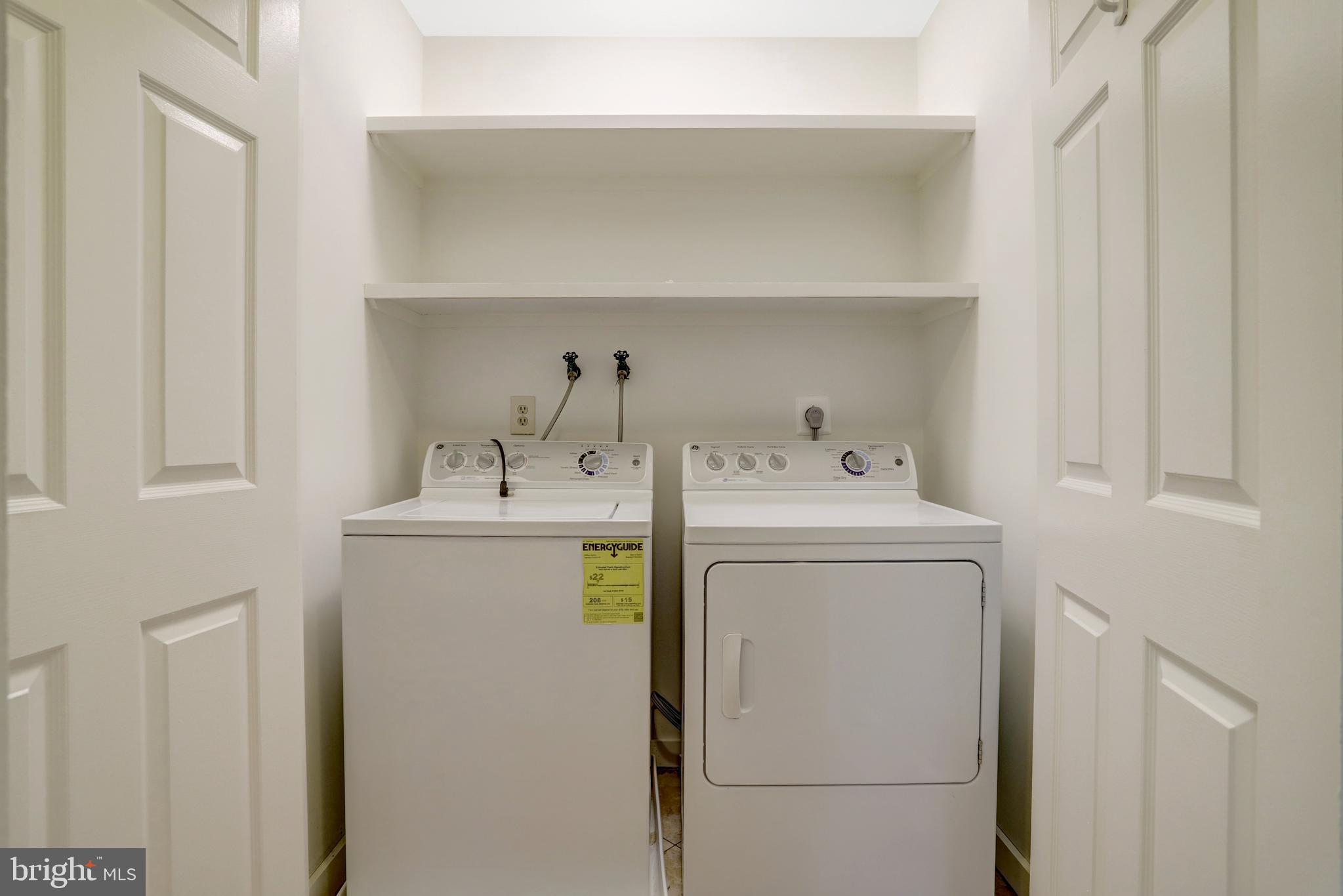 411 North Bryan Street Arlington, VA 22201 - Photo 45 of 58 a utility room with dryer and washer