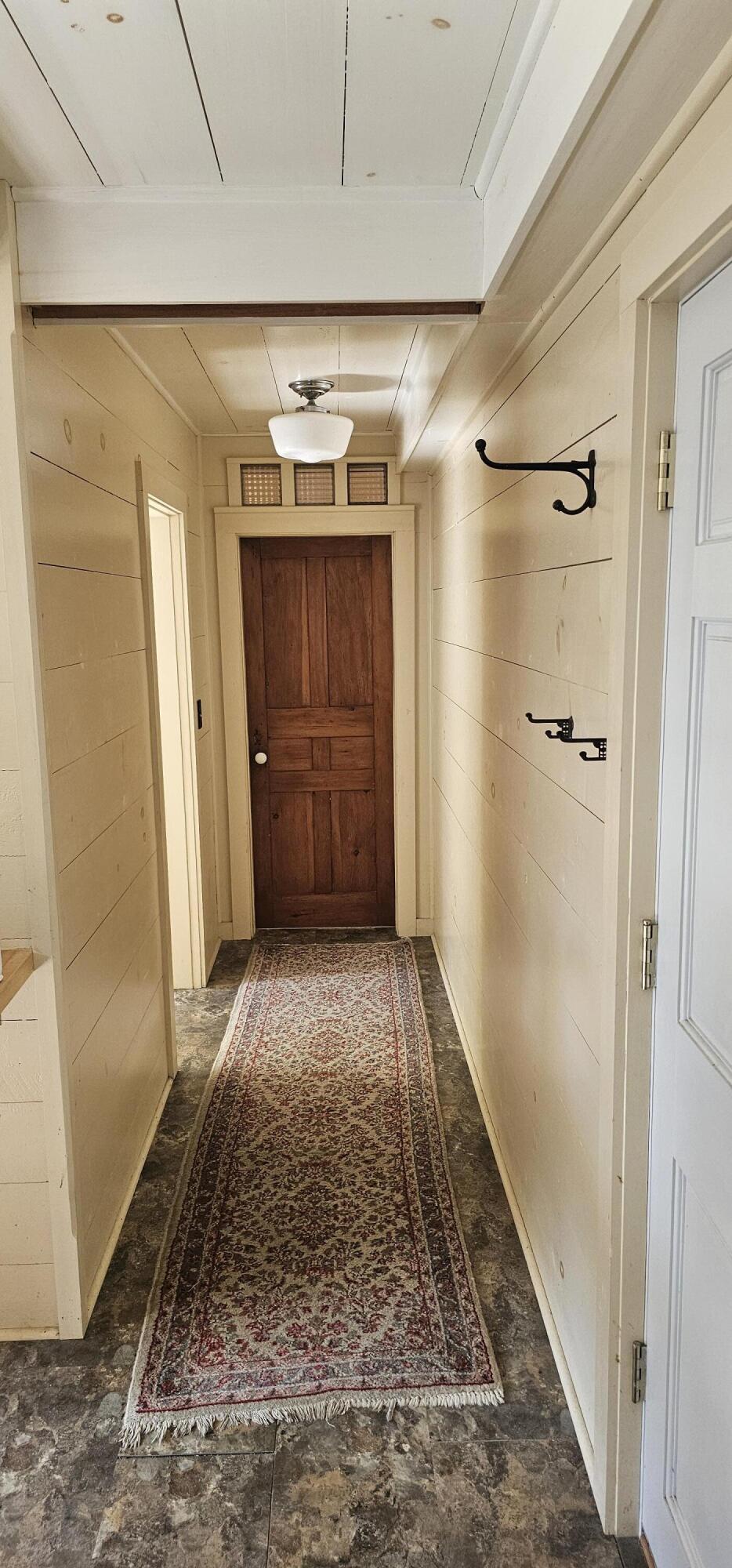 13 Back Meadow Road Nobleboro, ME 04555 - Photo 14 of 32 Hall