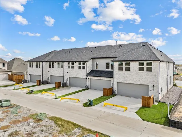 $310,990 | 9613 Dahlia Boulevard, Mesquite, TX 75126