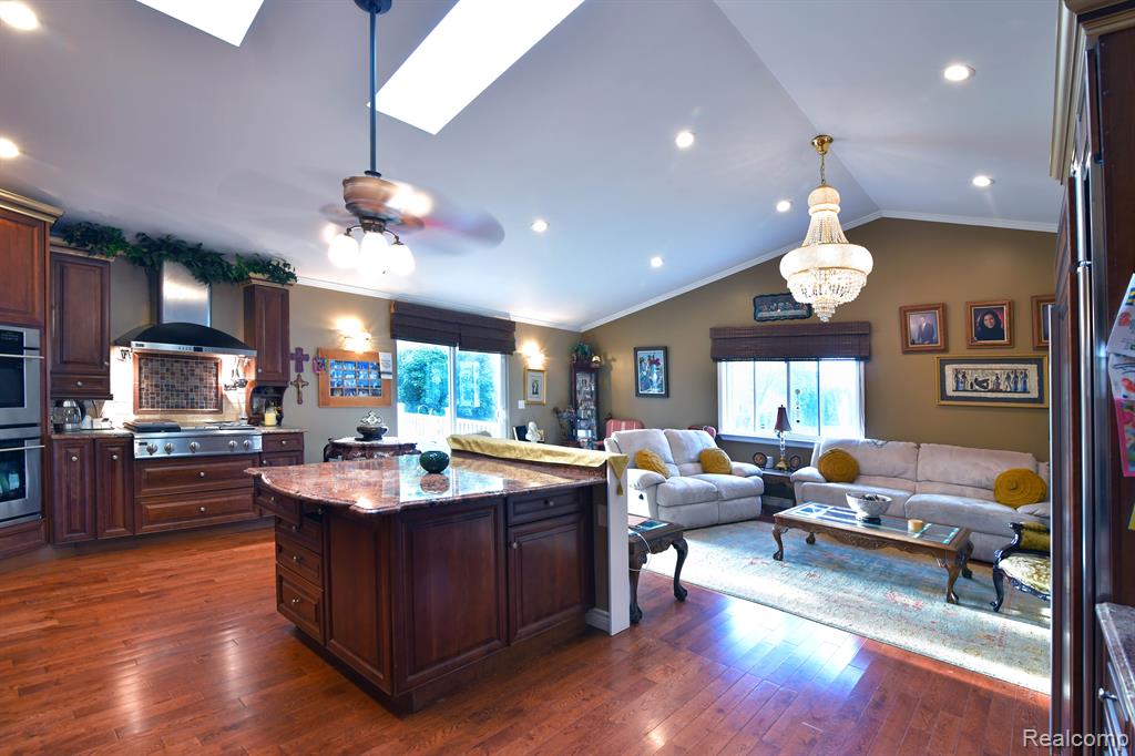 3239 Wren Lane Rochester Hills, MI 48309 - Photo 10 of 38
