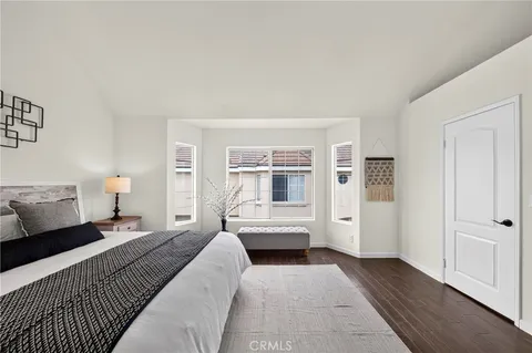 $1,087,000 | 2825 Plaza Del Amo, Unit 102, Torrance, CA 90503