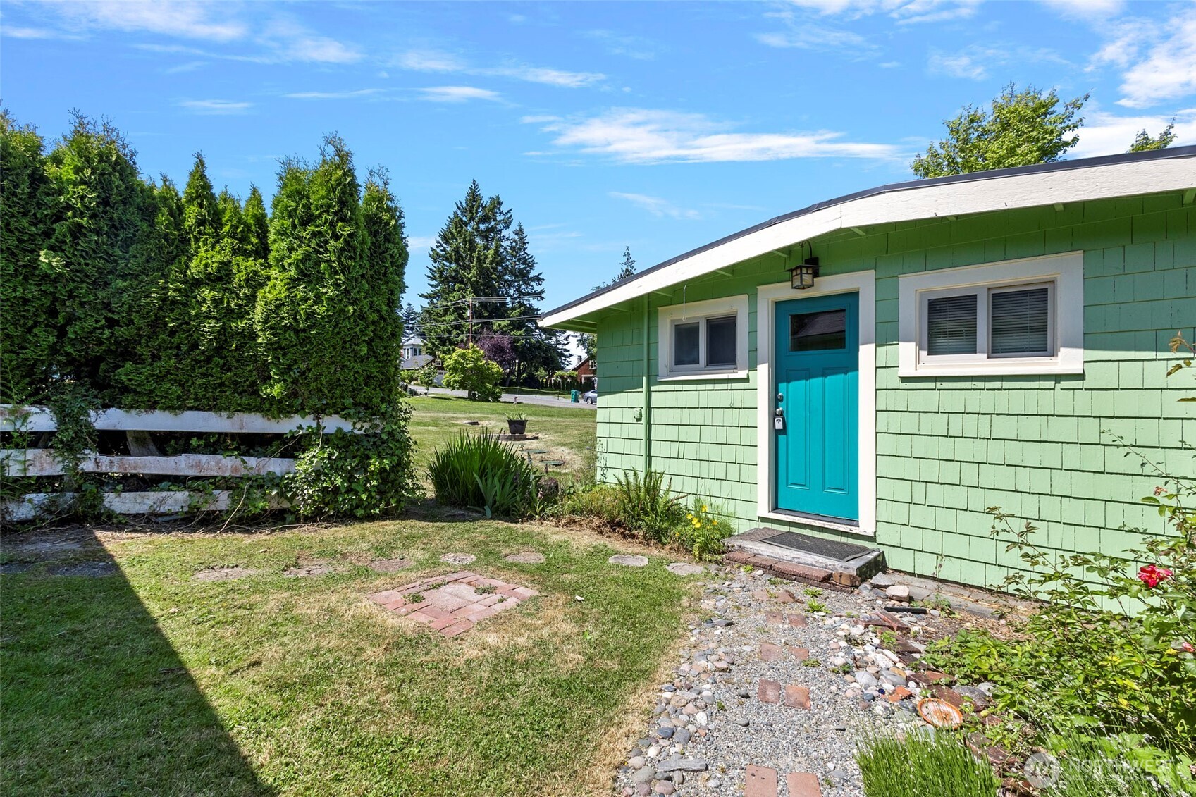 967 High Road Camano Island, WA 98282 - Photo 3 of 37 Gallery Image 3