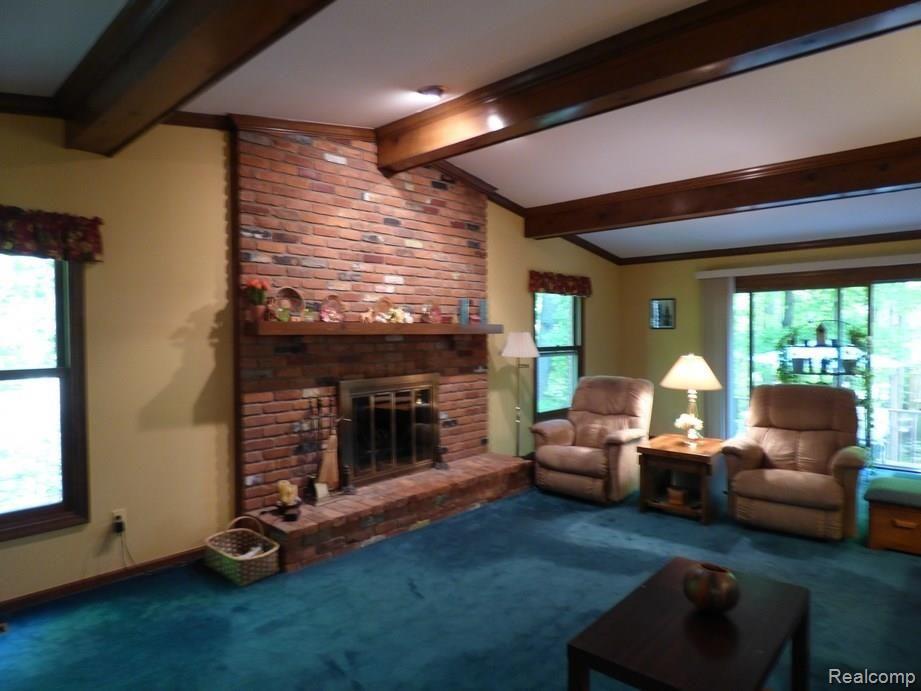 1350 Hathaway Rising Rochester, MI 48306 - Photo 14 of 38 213.jpg