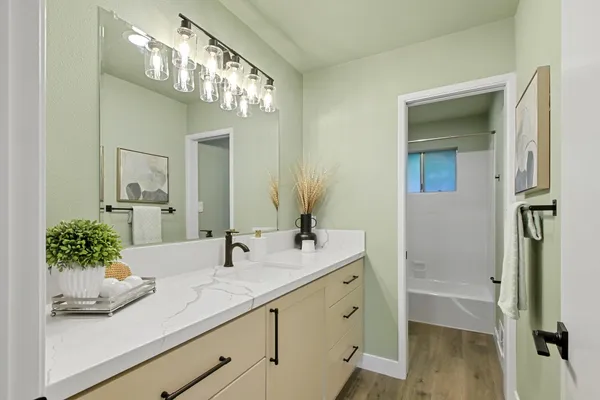 $1,049,000 | 1013 Plum Lane, Davis, CA 95616