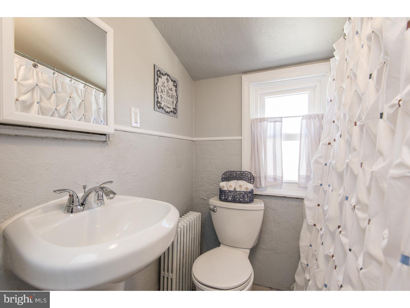 2404 Hollis Road Havertown, PA 19083 - Photo 16 of 25 Bathroom