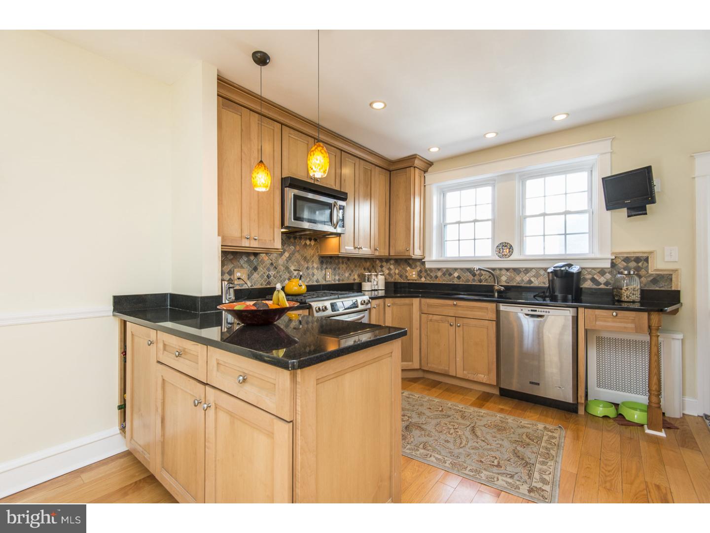 2404 Hollis Road Havertown, PA 19083 - Photo 8 of 25 Kitchen