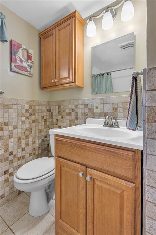 115 Shafer Road Coraopolis, PA 15108 - Photo 14 of 27