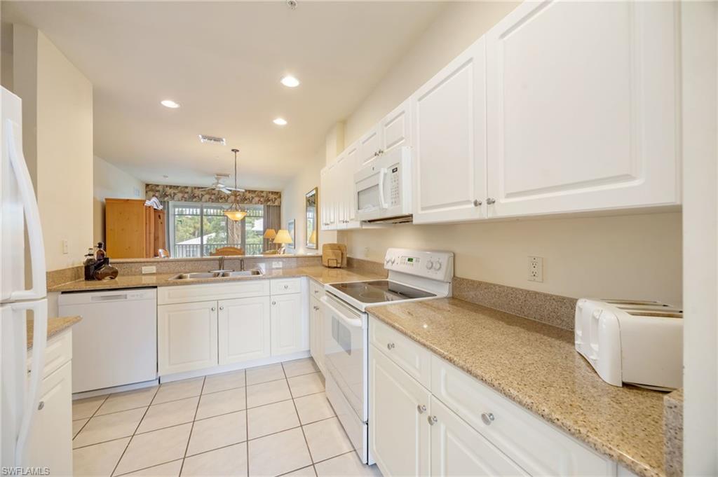 7920 Mahogany Run Lane, Unit 1024 Naples, FL 34113 - Photo 13 of 28