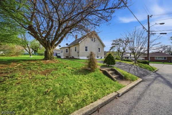 $499,000 | 5 Oak Street, Netcong, NJ 07857