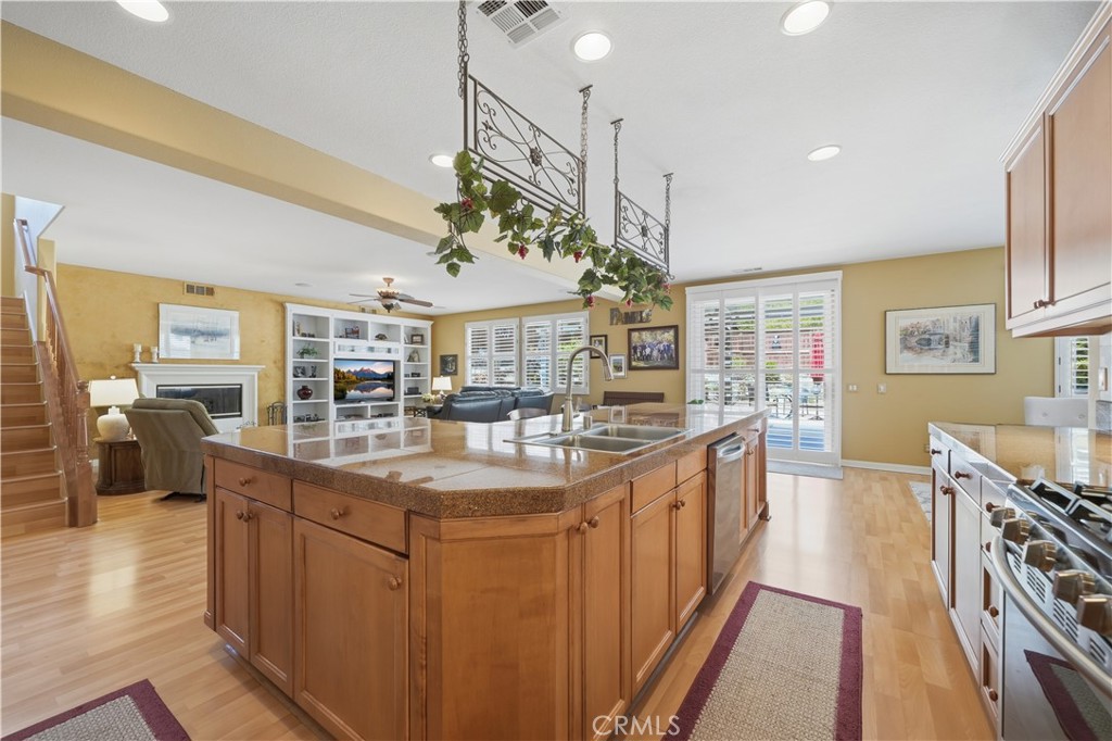 33062 Fox Road Temecula, CA 92592 - Photo 14 of 29