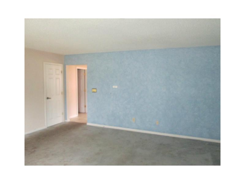5340 Melbourne Road Indianapolis, IN 46228 - Photo 8 of 22 Gallery Image 8
