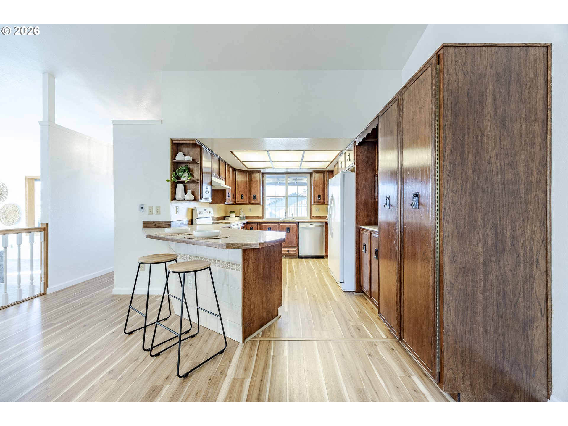 689 68th Place Springfield, OR 97478 - Photo 15 of 46