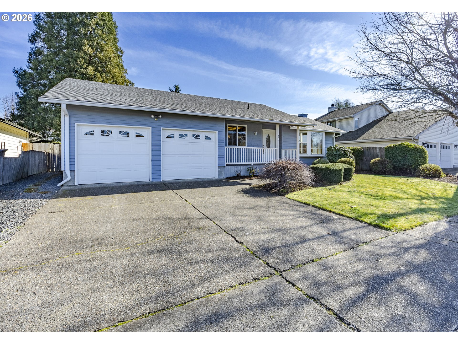 689 68th Place Springfield, OR 97478 - Photo 2 of 46