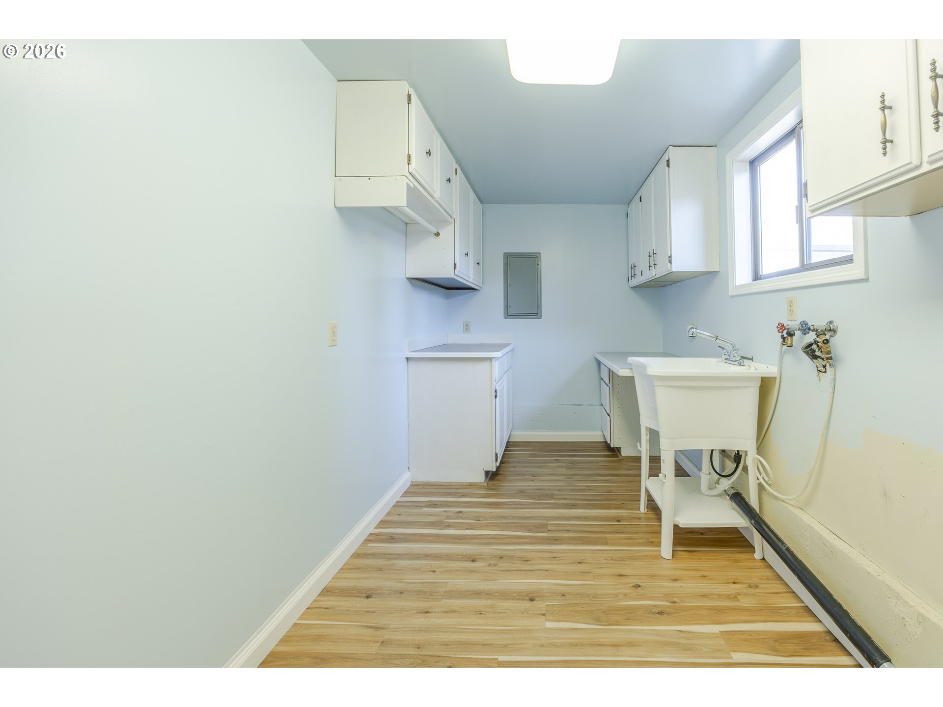 689 68th Place Springfield, OR 97478 - Photo 37 of 46