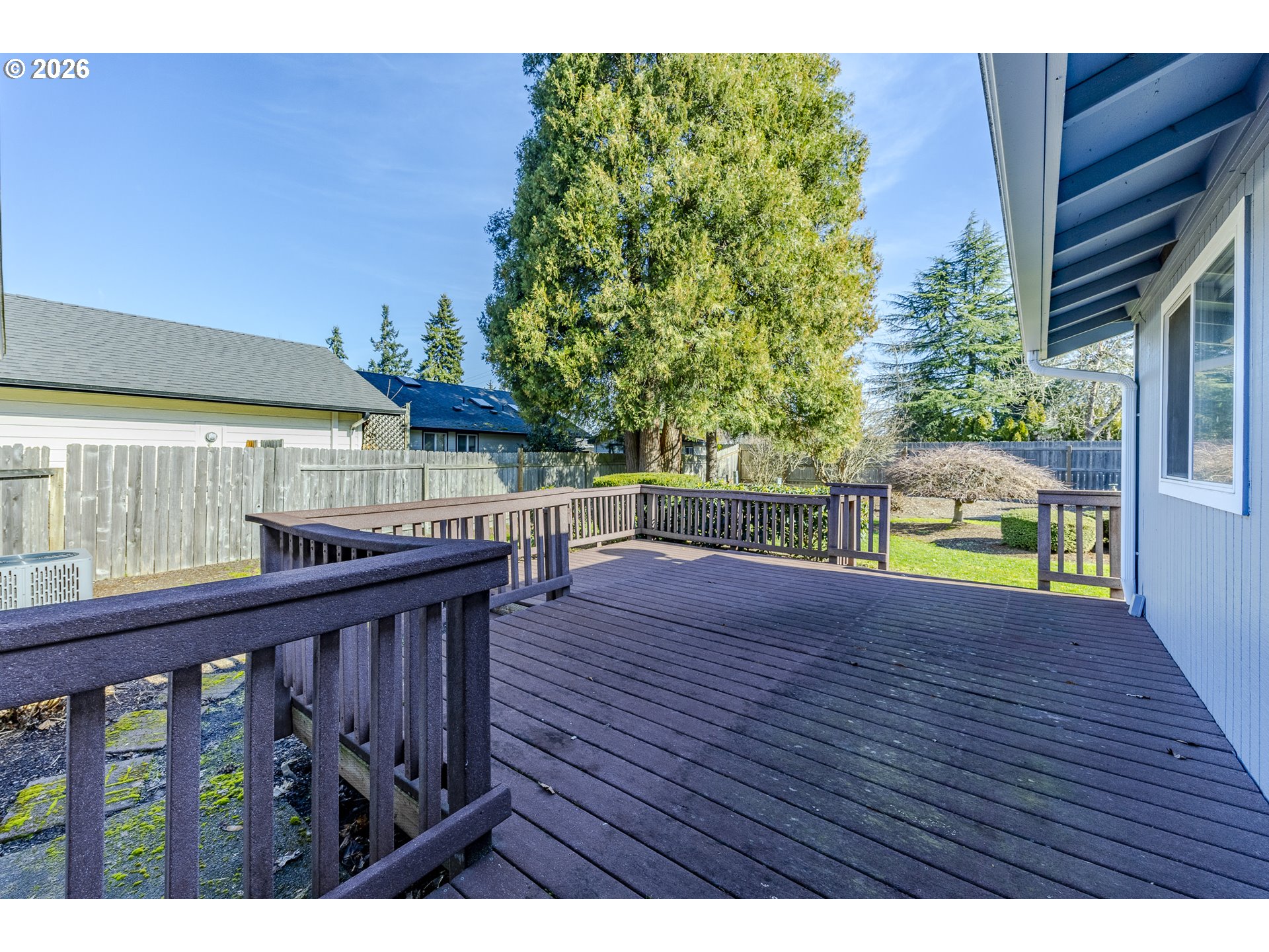 689 68th Place Springfield, OR 97478 - Photo 38 of 46