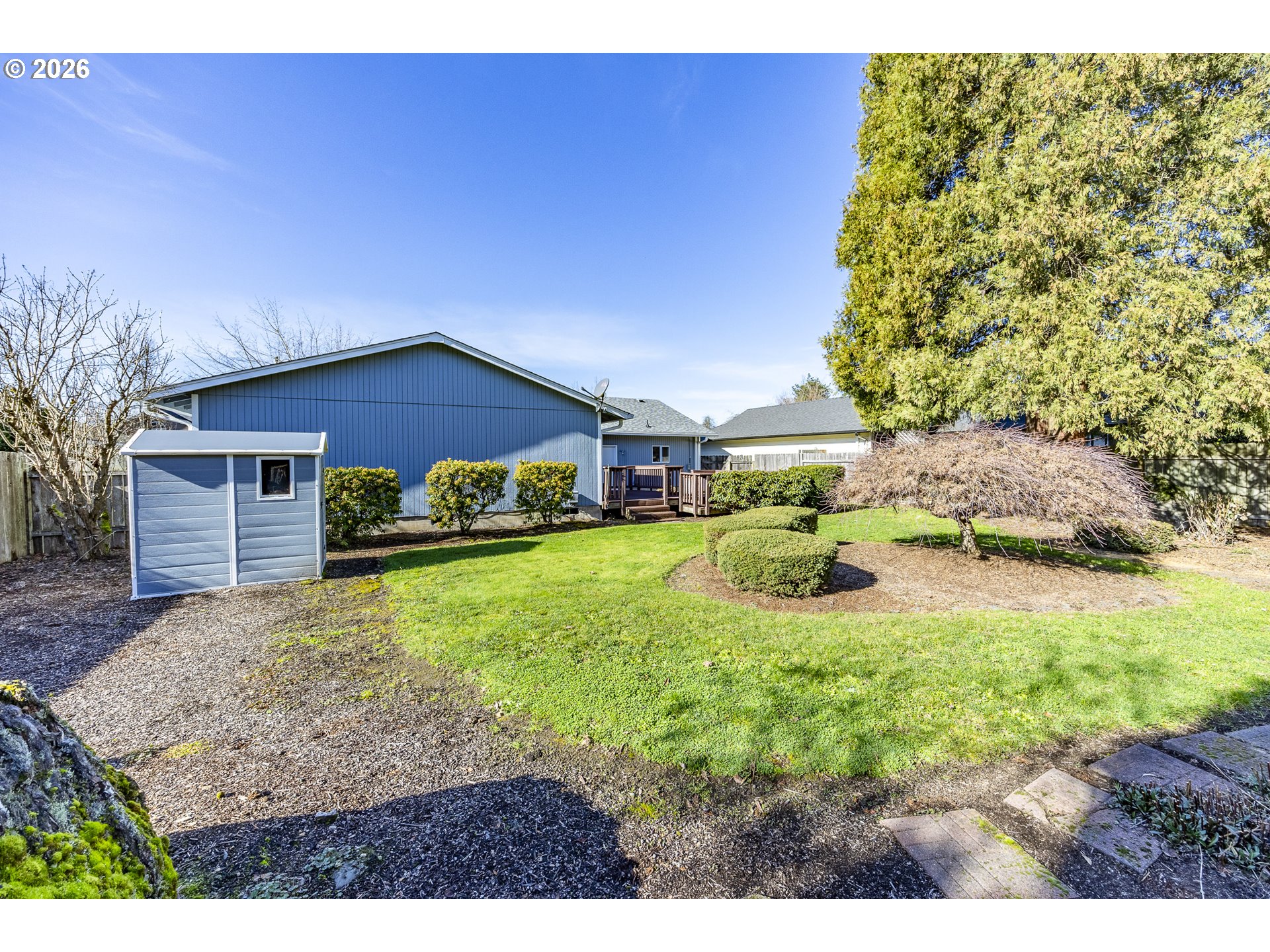 689 68th Place Springfield, OR 97478 - Photo 43 of 46