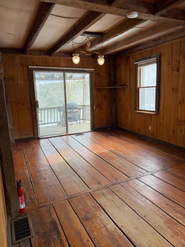 1302 Highway 109 Waterville, VT 05492 - Photo 2 of 13