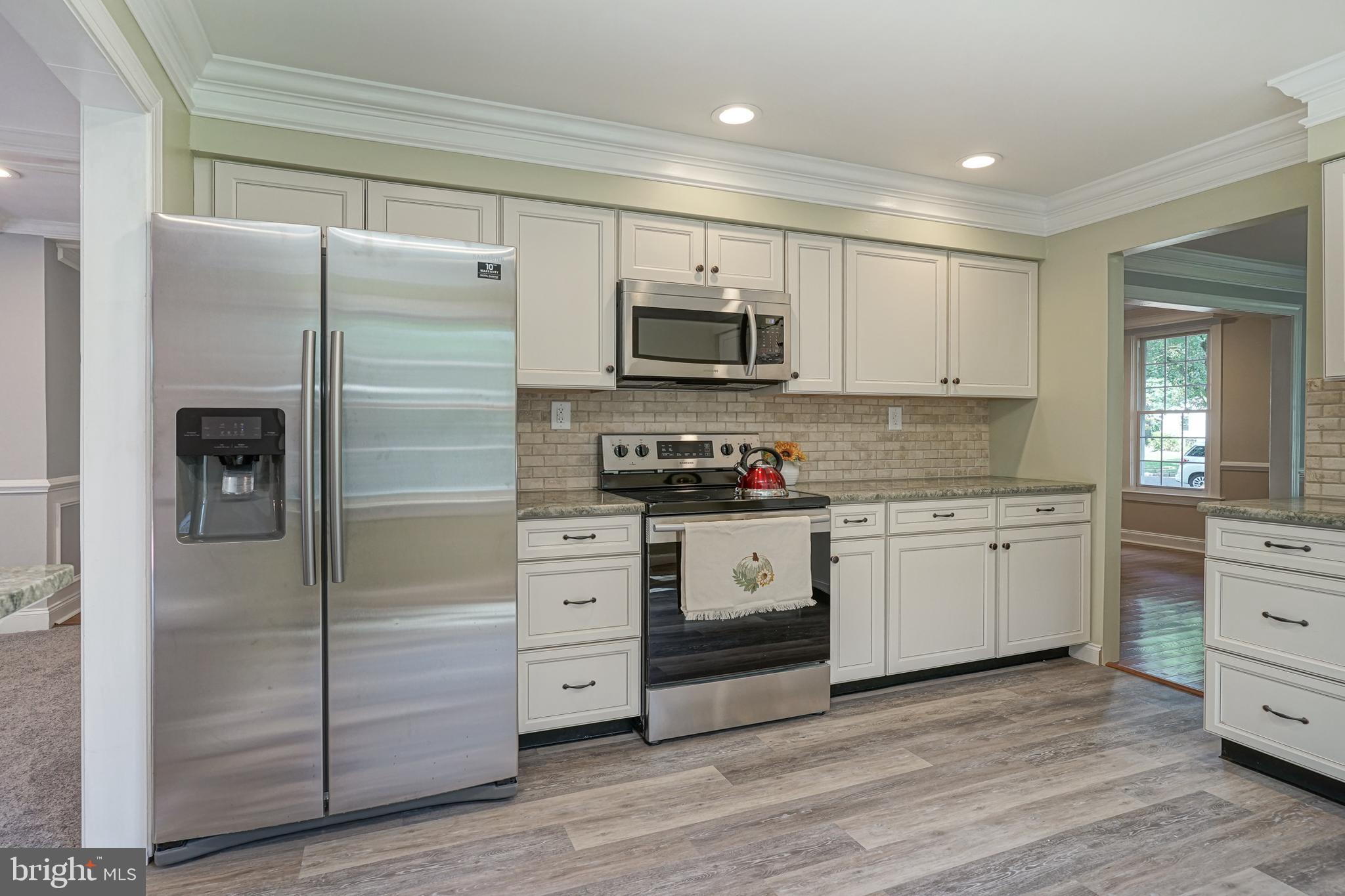 101 Abbey Road Voorhees, NJ 08043 - Photo 12 of 28 Gallery Image 12
