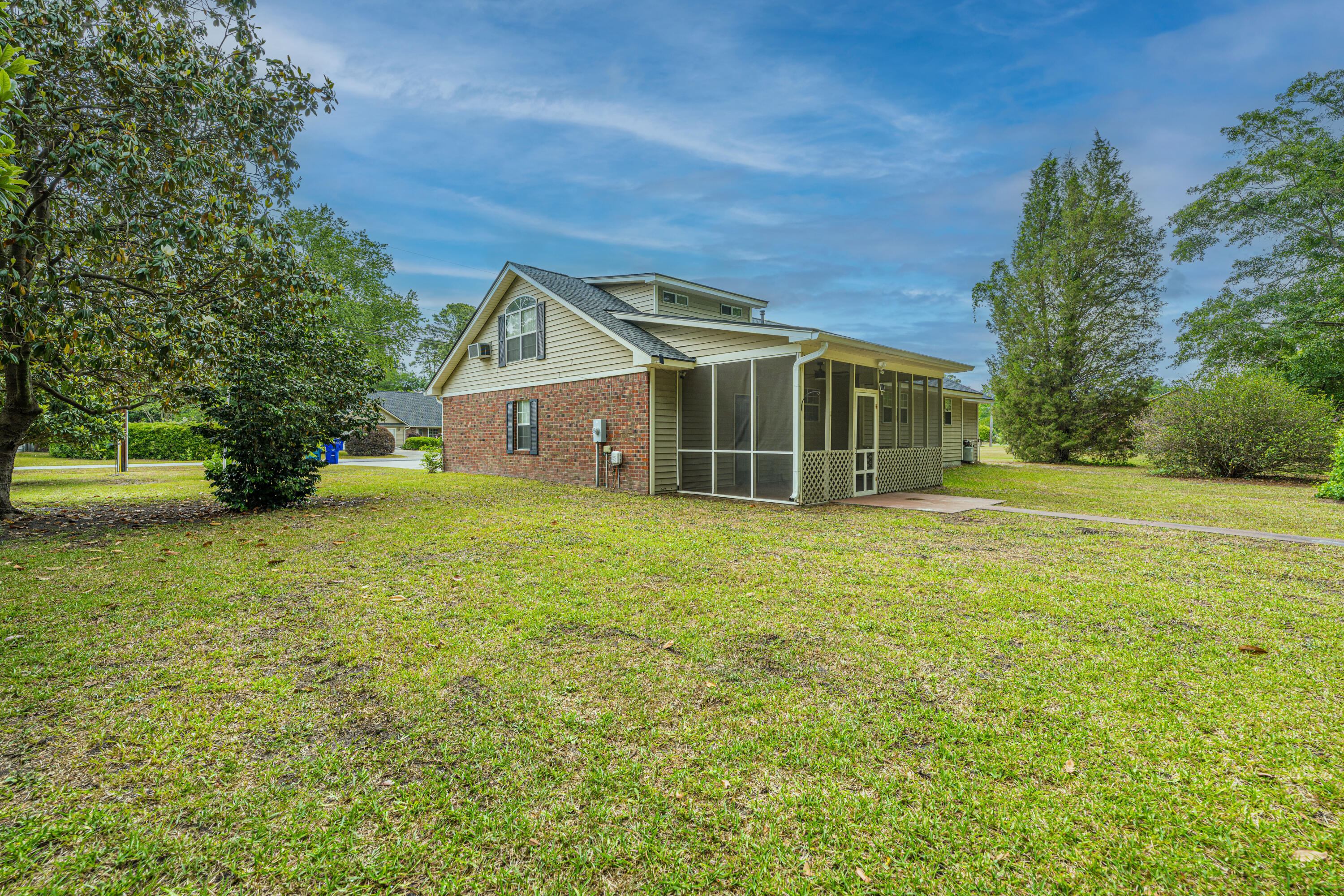 3337 Pinewood Drive Ladson, SC 29456 - Photo 34 of 38 3337PinewoodDr041