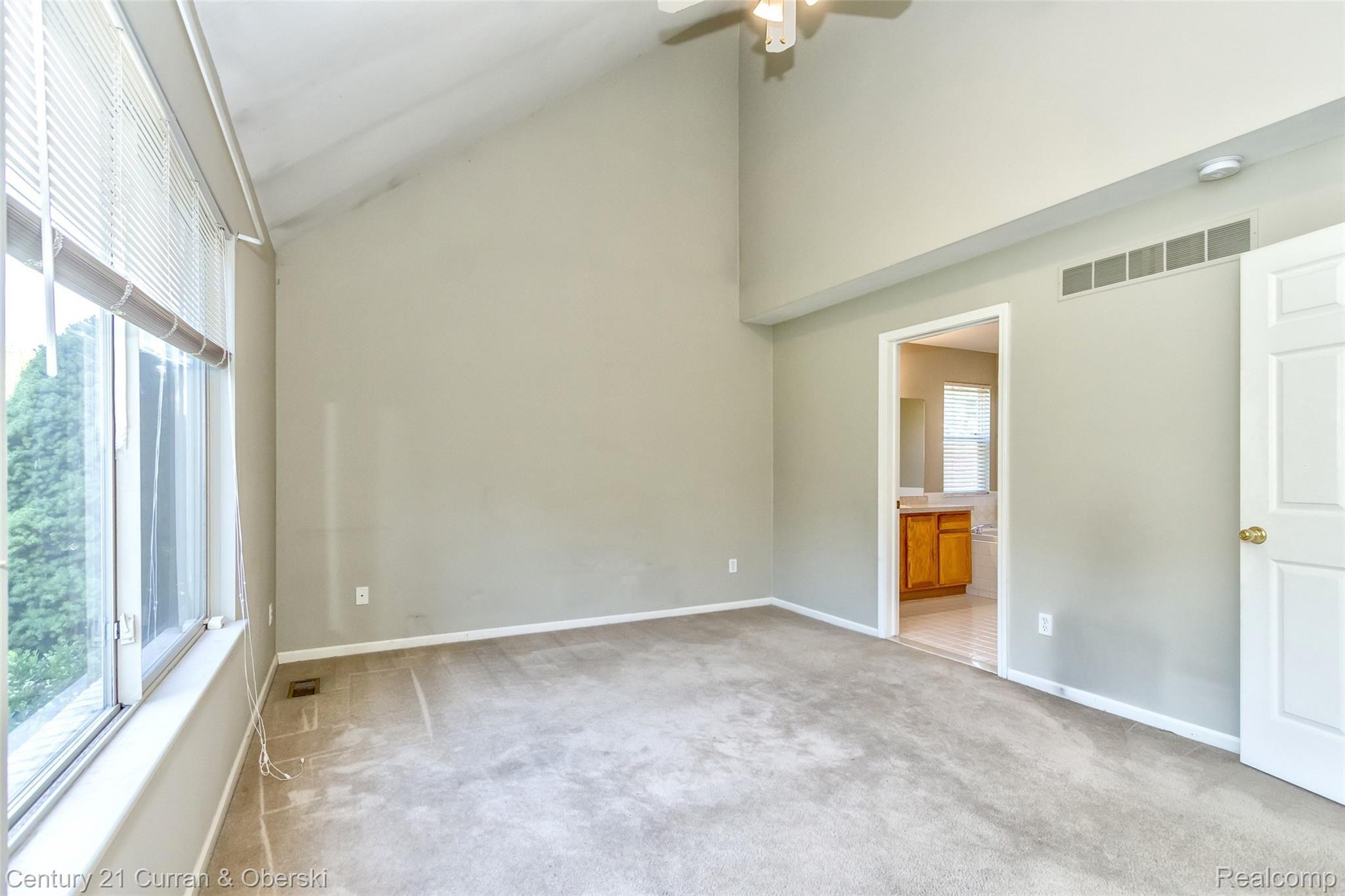 9721 Stark Road Livonia, MI 48150 - Photo 20 of 44 Master Bedroom