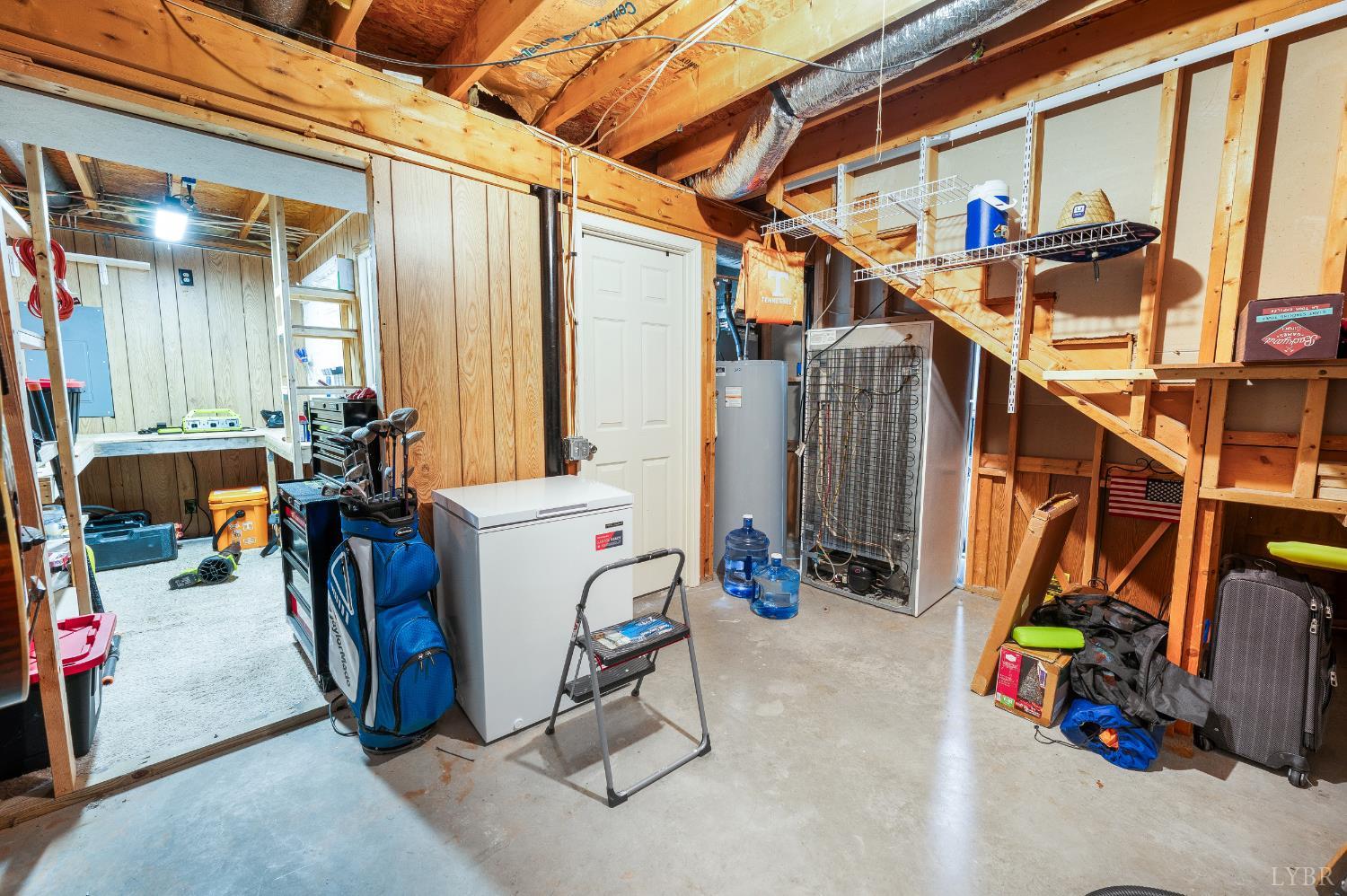 1908 Prophet Road Goode, VA 24556 - Photo 16 of 40