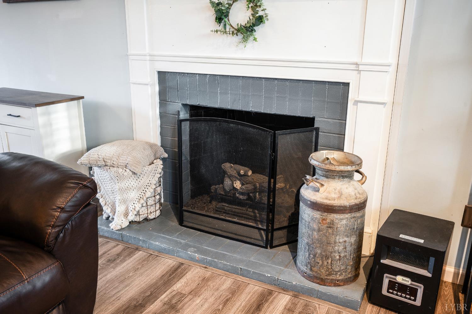 1908 Prophet Road Goode, VA 24556 - Photo 3 of 40