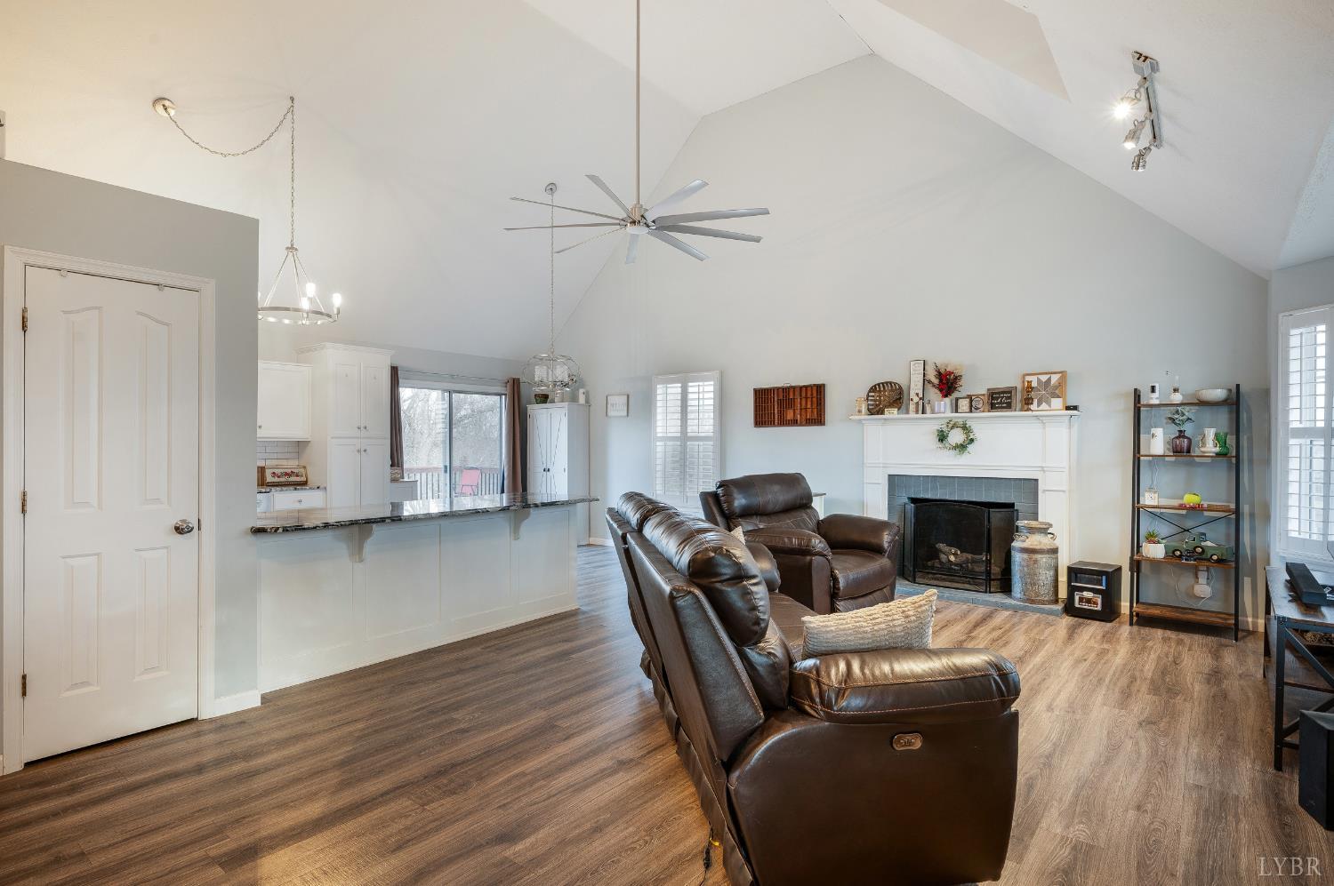 1908 Prophet Road Goode, VA 24556 - Photo 3 of 40