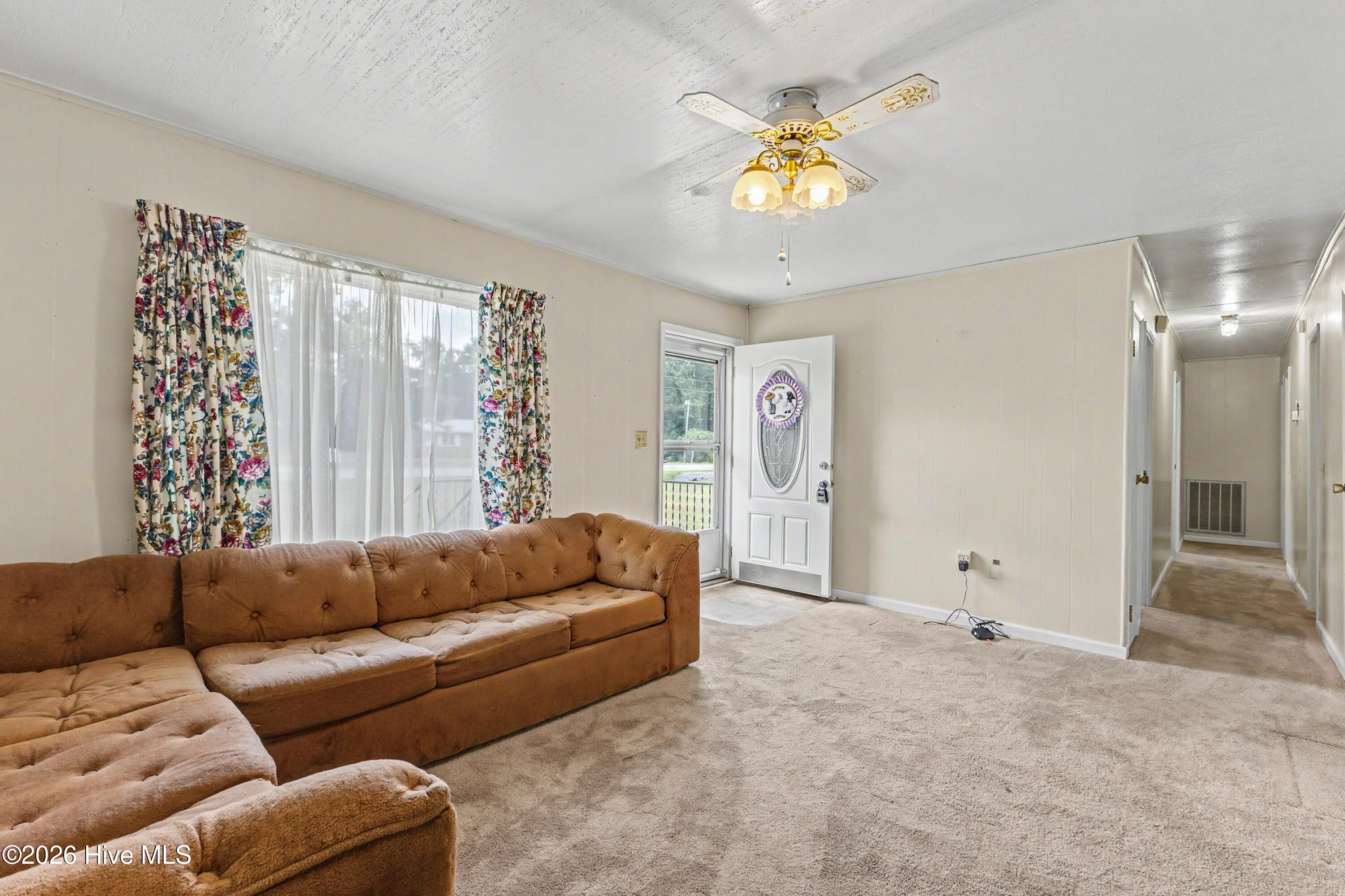 1688 West Wards Bridge Road Kenansville, NC 28349 - Photo 7 of 30