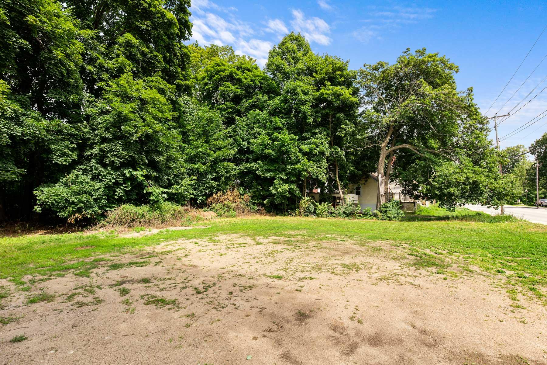 18 Pleasant Street Springvale, ME 04083 - Photo 33 of 34 Secoast-Re-Photos-24