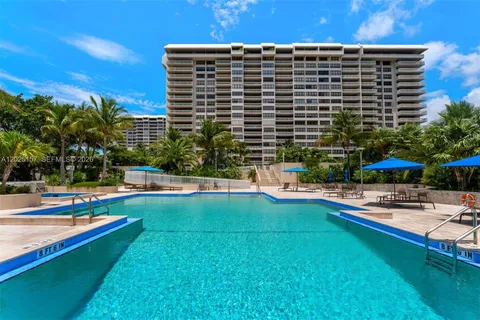$1,700,000 | 3 Grove Isle Drive, Unit C803, Miami, FL 33133