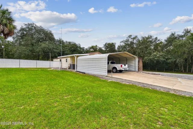 $695,500 | 135 Lake Como Drive, Pomona Park, FL 32181