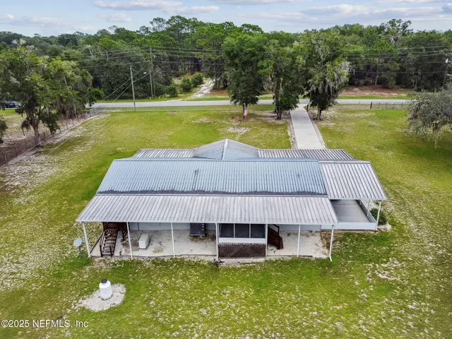 $695,500 | 135 Lake Como Drive, Pomona Park, FL 32181