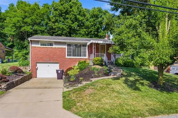 $225,000 | 5256 Colewood Drive, Pittsburgh, PA 15236