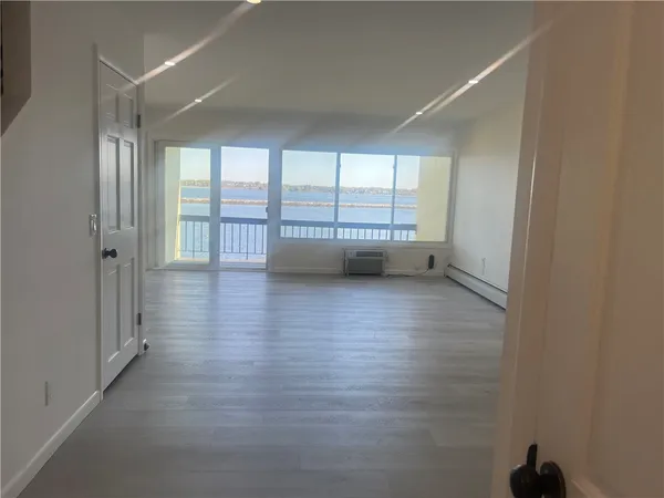 $2,900 | 400 Narragansett Parkway, Unit EI2, Warwick, RI 02888