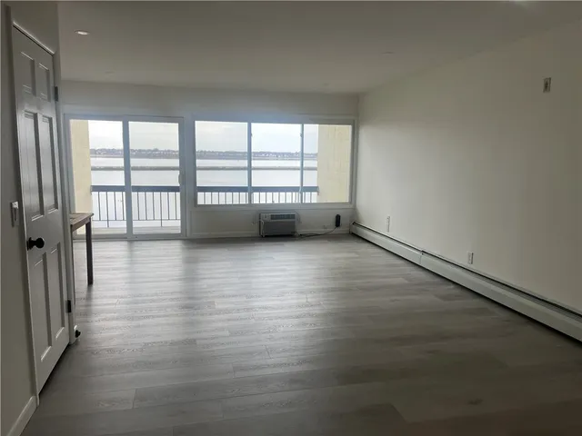 $3,100 | 400 Narragansett Parkway, Unit EI2, Warwick, RI 02888