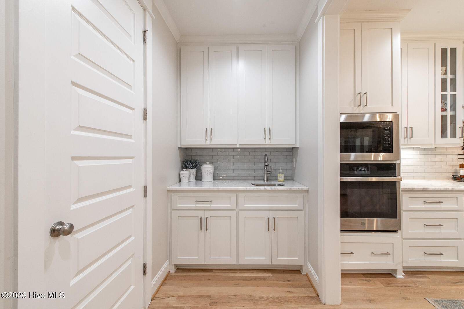 846 Briggs Road North Augusta, SC 29860 - Photo 18 of 58 Additional Wet Bar!