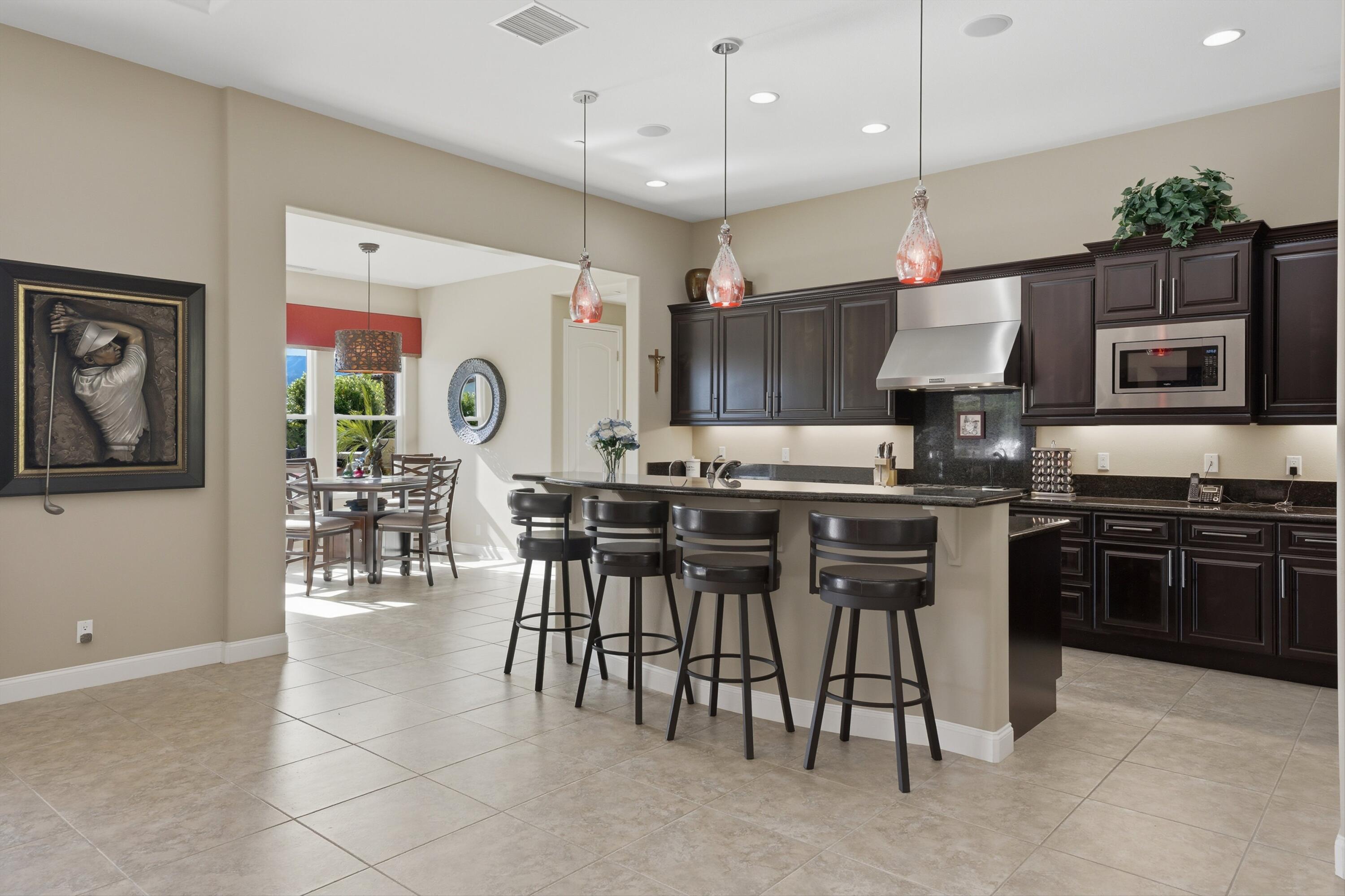 20 Alicante Circle Rancho Mirage, CA 92270 - Photo 30 of 59 27-107441618