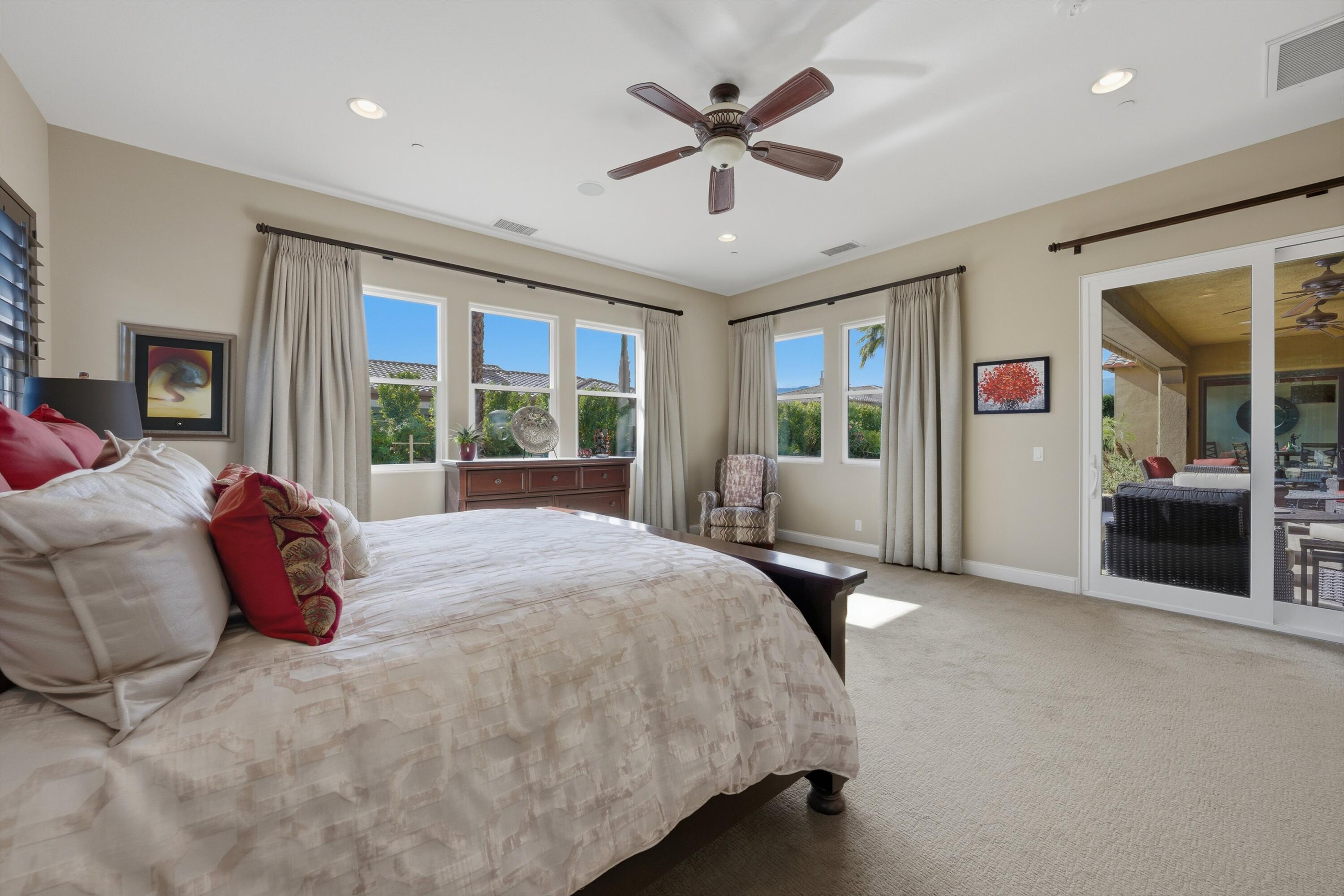 20 Alicante Circle Rancho Mirage, CA 92270 - Photo 42 of 59 42-107441633